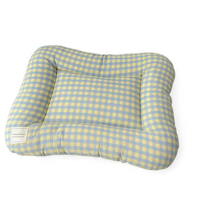 Soft Plaid Dog Bed Pad with Warm Breathable Cushion